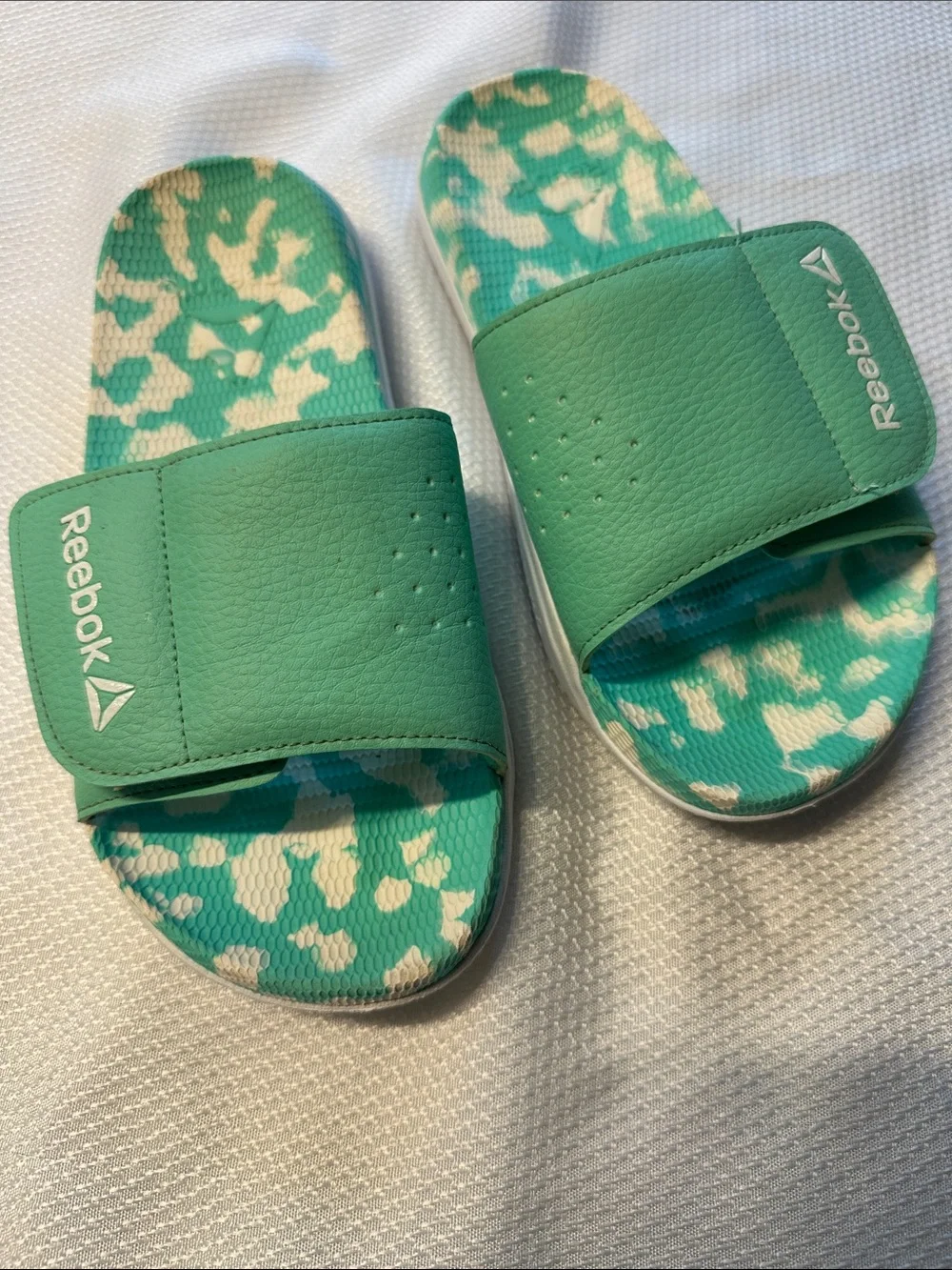Reebok Kids' Teal Green Slide Sandals with Patterned Footbed